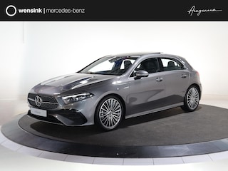Mercedes-Benz A-klasse 180 Star Edition AMG Line LIMITED | Panoramaschuifdak | Head-up display | Multibeam LED | Elektrisch voorstoelen met geheugen