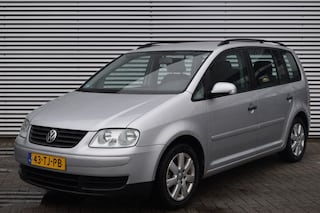 Volkswagen Touran 1.6-16V FSI ATHENE / APK T/M 04-04-2026