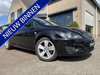 Seat Leon 1.2 TSI Businessline COPA Airco / Trekhaak / NW Distributieketting