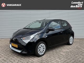 Toyota Aygo 1.0 VVT-i x-play | Camera | Airco | Bluetooth | Apple Carplay/Android Auto