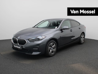 BMW 218i Business Edition Plus | Memory Seat | LED Koplampen | Camera | Stoelverwarming | Navigatie | Virtual Cockpit | Privacy Glass |