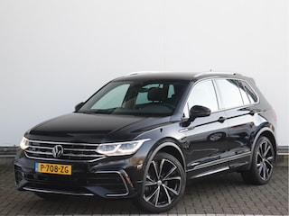 Volkswagen Tiguan 1.5 TSI R-Line Business 150pk DSG | Trekhaak | Achteruitrijcamera | Climate Control | LED | Navigatie |