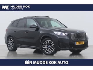 BMW iX1 xDrive30 67 kWh | M-Sport | Panoramadak | Trekhaak | Harman/Kardon | Camera