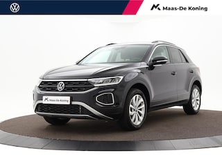 Volkswagen T-Roc 1.5 Tsi 150pk DSG Life Edition · Camera · Dodehoeksensor · Apple/Android Car Play · Keyless · P-Sensoren · Park Assist · Garantie t/m 05-08-2028 of 100.000km