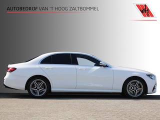 Mercedes-Benz E-klasse 300e AMG Line DISTRONIC PLUS WIDESCREEN CARPLAY TREKHAAK