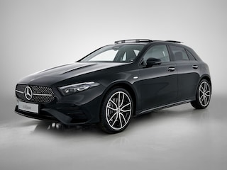 Mercedes-Benz A-klasse 250 e Business Solution AMG | Nightpakket | Premium Plus pakket | Parkeerpakket met 360°-camera | KEYLESS GO | Head-up display | Dodehoekassistent | Stoelverwarming voor | EASY PACK achterklep |