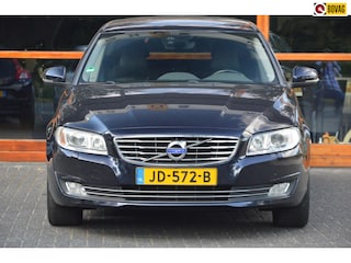 Volvo V70 T4 Polar | Volledig Dealer Onderhouden | Trekhaak | Stoelverwarming | Standkachel | Automaat | Cruise |