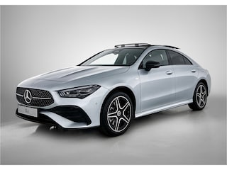 Mercedes-Benz CLA 250 e Business Solution AMG | Nightpakket | Adaptieve Cruise Control Distronic | Dodehoekassistent | MULTIBEAM LED | Panoramaschuifdak |