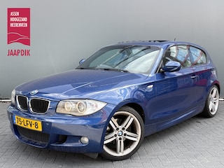 BMW 118i Business Line M-Sport BOMVOL! | HARMAN KARDON | SCHUIF PANODAK | BI-XENON | NAVI | CLIMA | CRUISE | LICHT + REGEN SENS. | PDC V+A | LMV