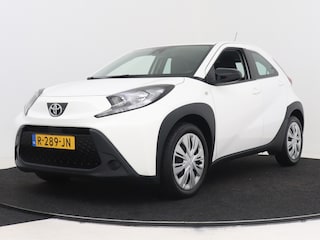 Toyota Aygo 1.0 VVT-i MT Play | Airconditioning | Adaptive cruise control | Apple Carplay/Adroid | Camera |