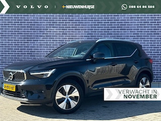 Volvo XC40 1.5 T4 Plug-in hybrid Core Bright | Lighting Pack | Park Assist Pack | Driver Assist | Getint Glas | Adaptive Cruise |