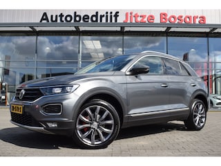 Volkswagen T-Roc 1.5 TSi 150pk Sport LED | Panoramadak | Virtual | Carplay | Trekhaak | 18 Inch LMV
