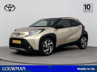Toyota Aygo 1.0 VVT-i MT Envy | Apple Carplay/Android Auto | Metaallak | Lichtmetalen Velgen | Navigatie |