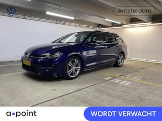 Volkswagen Golf Variant 1.5 TSI Highline Business R 150 pk Automaat | Navigatie | Parkeersensoren | Achteruitrijcamera | Adaptieve cruise control | R-Line |