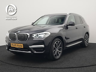 BMW X3 xDrive30e xLine Plug In Hybrid 293pk Dealer O.H PHEV | Trekhaak Af Fabriek | Head Up | Adaptive Cruise | Camera | Lederen Sportstoelen Verwarmd | Apple Carplay | Navigatie | Sfeerverlichting | Virtual | DAB |