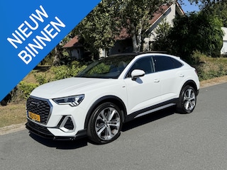Audi Q3 40 TFSI quattro 190PK 3x S-Line•Pano