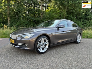 BMW 320i EfficientDynamics Edition Upgrade Edition|Airco|Navigatie|N.A.P