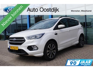 Ford Kuga 1.5 EcoBoost ST Line 120PK 1800KG Trekgewicht Trekhaak Stoelverwarming Verwarmde Voorruit Cruise Parkeersensoren Navi Climate Privacy Glass *Dealer Onderhouden*