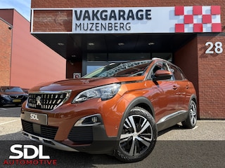 Peugeot 3008 1.2 PureTech Allure // NAVI + CARPLAY // PDC V+A // PANO/SCHUIFKANTELDAK // CAMERA // TREKHAAK!!