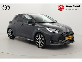 Toyota Yaris 1.5 Hybrid 130 GR Sport | Panoramadak | Navigatie | Dodehoek detectie | JBL | Stoel-/stuurverwarming | Parkeersensoren voor/achter | Apple Carplay / Android Auto | 18 inch