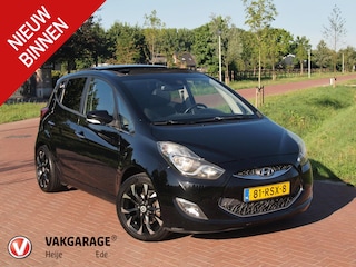 Hyundai ix20 1.6i i-Catcher | Panoramadak | Camera | Trekhaak | Cruise Control | Automaat |