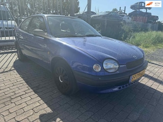 Toyota Corolla 1.6-16V Terra aangepast automaat invalide