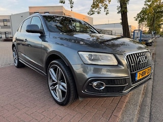 Audi Q5 2.0 TFSI 225pk Quattro S Line Edition Automaat Airco/ECC,Navi,Panoramadak,B&O