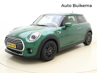Mini Mini 1.5 Chili -Navigatie -LED Lampen -Keyless Entry -Stoelverwarming -Radio MINI Visual Boost -Sportstoelen -Park Assist