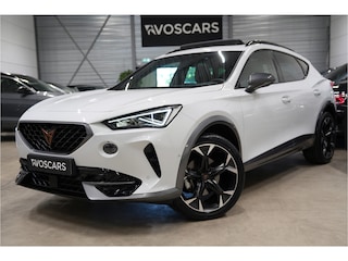 Cupra Formentor 1.5 TSI DSG * Trekhaak - 19" - Camera - ACC - Sfeer - Blind Spot - Keyless *