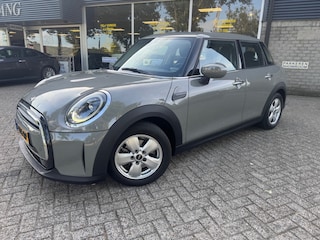 Mini Mini 1.5 Essential Led/Nav/Carplay/5 deurs