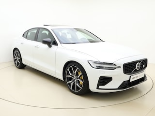 Volvo S60 T8 455pk AWD Polestar Engineered / B&W Audio / Gelaagd glas / Öhlins instelb. dempers / Brembo remmen / Panoramadak / 360 Camera / Head-Up /