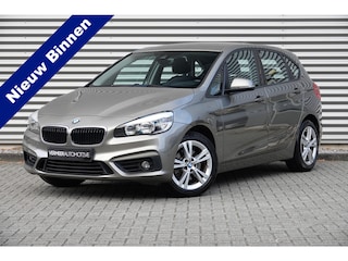 BMW 2-serie Tourer 220i Sport | Trekhaak | Cruisecontrol | Bluetooth |