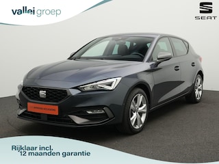 Seat Leon FR 1.4 TSI eHybrid 204 pk PHEV FR | Leder/alcantara | Geheugenstoel | Achteruitrijcamera | Adaptieve | Keyless | 17 inch