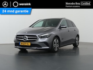 Mercedes-Benz B-klasse 180 Business Solution Luxury | Trekhaak elektrisch | Panoramadak | Multibeam |