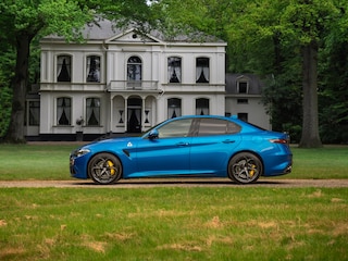 Alfa Romeo Giulia 2.9 V6 Quadrifoglio | Adapt. cruise | Blu Misano | Prins onderhouden