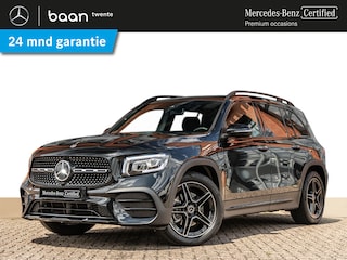 Mercedes-Benz GLB 200 AMG Line | Achteruitrijcamera | Trekhaak | Nightpakket | Spiegelpakket | Stoelverwarming
