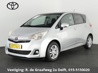 Toyota Verso-S 1.3 VVT-i Aspiration | Navigatie | Panoramadak | Camera | Lichtmetalen velgen |