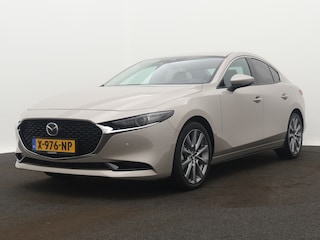 Mazda 3 2.0 e-SkyActiv-G M Hybrid 122 Luxury | Navigatie | Camera | Parkeersensoren | Head up Display |