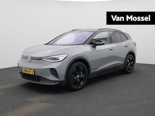 Volkswagen ID.4 Pro Limited Edition 77 kWh | Navigatie | Draadloze Apple Carplay | Adaptieve cruise control | Parkeersensoren | Climate control | Stoel en Stuur verwarming | Trekhaak | IQ-matrix verlichting | Elektrische achterklep |