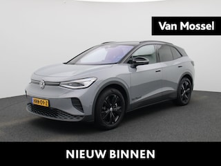 Volkswagen ID.4 Pro Limited Edition 77 kWh | Navigatie | Draadloze Apple Carplay | Adaptieve cruise control | Parkeersensoren | Climate control | Stoel en Stuur verwarming | Trekhaak | IQ-matrix verlichting | Elektrische achterklep |
