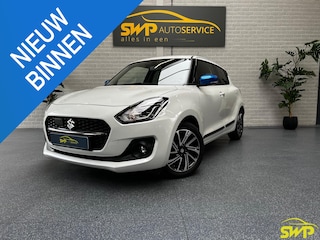 Suzuki Swift 1.2 Style Smart Hybrid | Parelmoer | Navi | Trekhaak | Camera | Climate | ACC