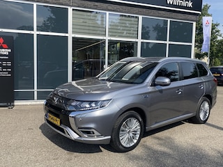 Mitsubishi Outlander 2.4 PHEV Instyle