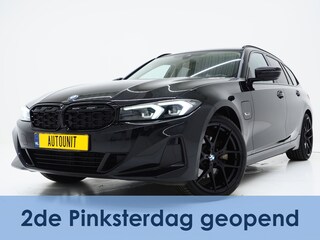 BMW 3-serie Touring 320e LCI Shadow Line | Widescreen | Carplay | Cruise | DAB | PDC | LED