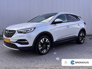 Opel Grandland X 1.2 Turbo Business Executive 130PK Automaat | Trekhaak | Panoramadak | Navigatie | Apple Carplay / Android auto | AGR-comfort stoelen | | Achteruitrijcamera | Dodehoek detectie | Elektrisch bedienbare achterklep met sensorsturing