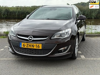 Opel Astra Sports Tourer 1.4 Turbo Sport +navigatie / camera / dodehoek NIEUWE MOTOR