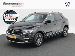 Volkswagen T-Roc 1.0 TSi 115 Pk Sport | Adaptive Cruise | Carplay | Navigatiesysteem | LED | Privacy Glass | Sensoren | Climate Control | 17 Inch