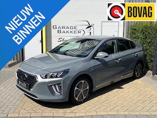 Hyundai Ioniq 1.6 GDi PHEV Premium Plug-in, Trekhaak, Infinity-Sound, Stoel/Stuurverwarming, Camera, Keyless, LED