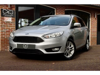 Ford Focus Wagon 1.0 Titanium Edition | NETTE AUTO | AIRCO | CRUISE | TREKHAAK | WINTERPAKKET