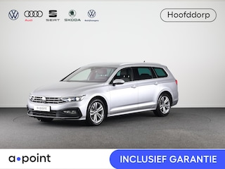 Volkswagen Passat Variant 1.5 TSI R-Line Business 150 pk Automaat (DSG) | Verlengde garantie | Navigatie | Parkeersensoren | Achteruitrijcamera | Stoelverwarming | Matrix LED koplampen |