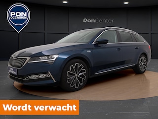 Skoda Superb Combi 1.4 TSI 218 PK iV Laurin & Klement | WORDT VERWACHT | Keyless | Camera | Lederen bekleding | Apple CarPlay | Adaptive Cruise |